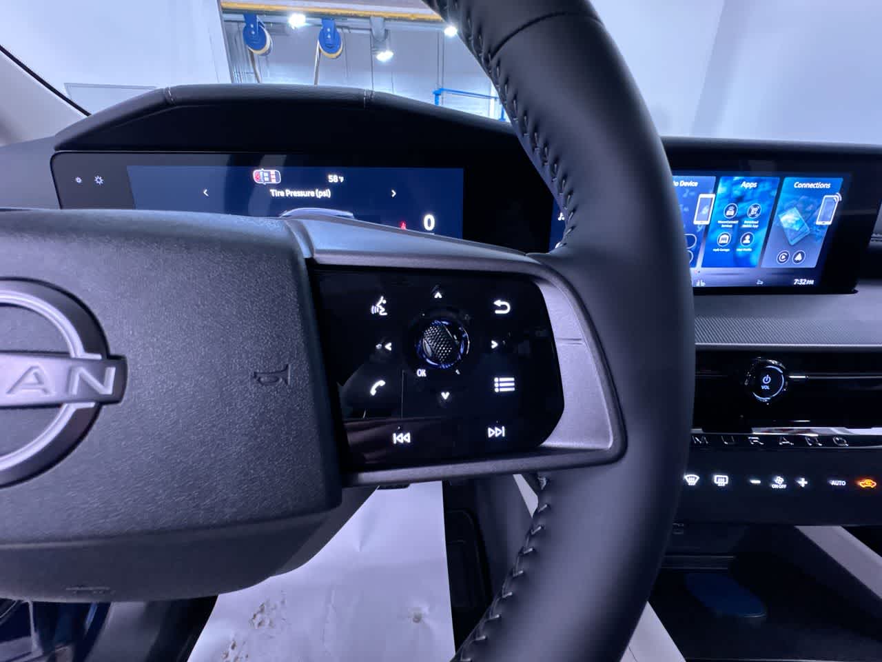 2026 Nissan Murano SV
