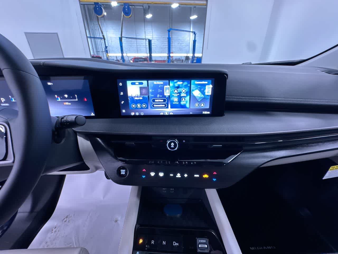 2026 Nissan Murano SV