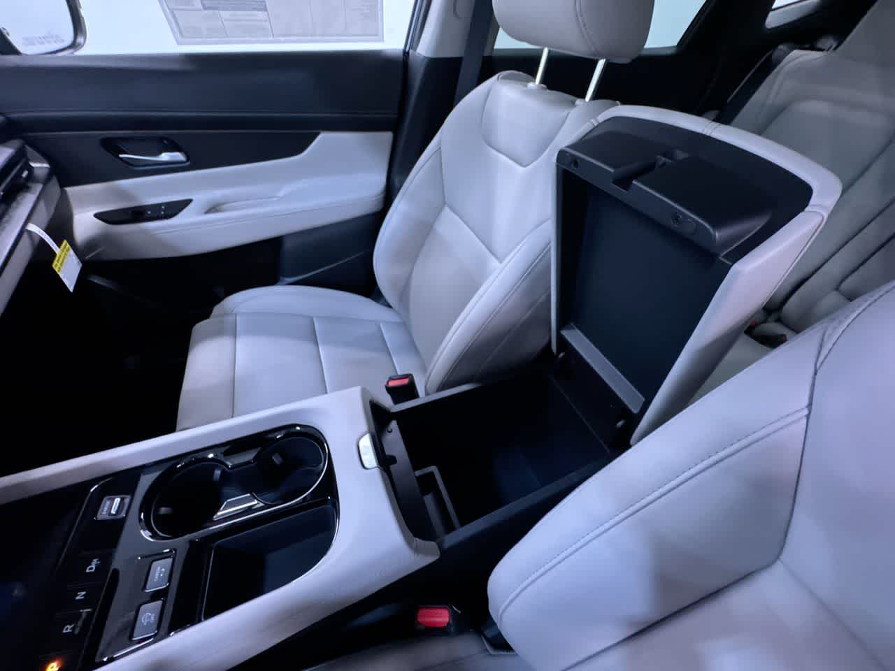 2026 Nissan Murano SV