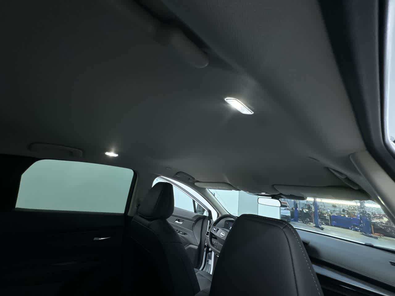 2025 Nissan Murano SV