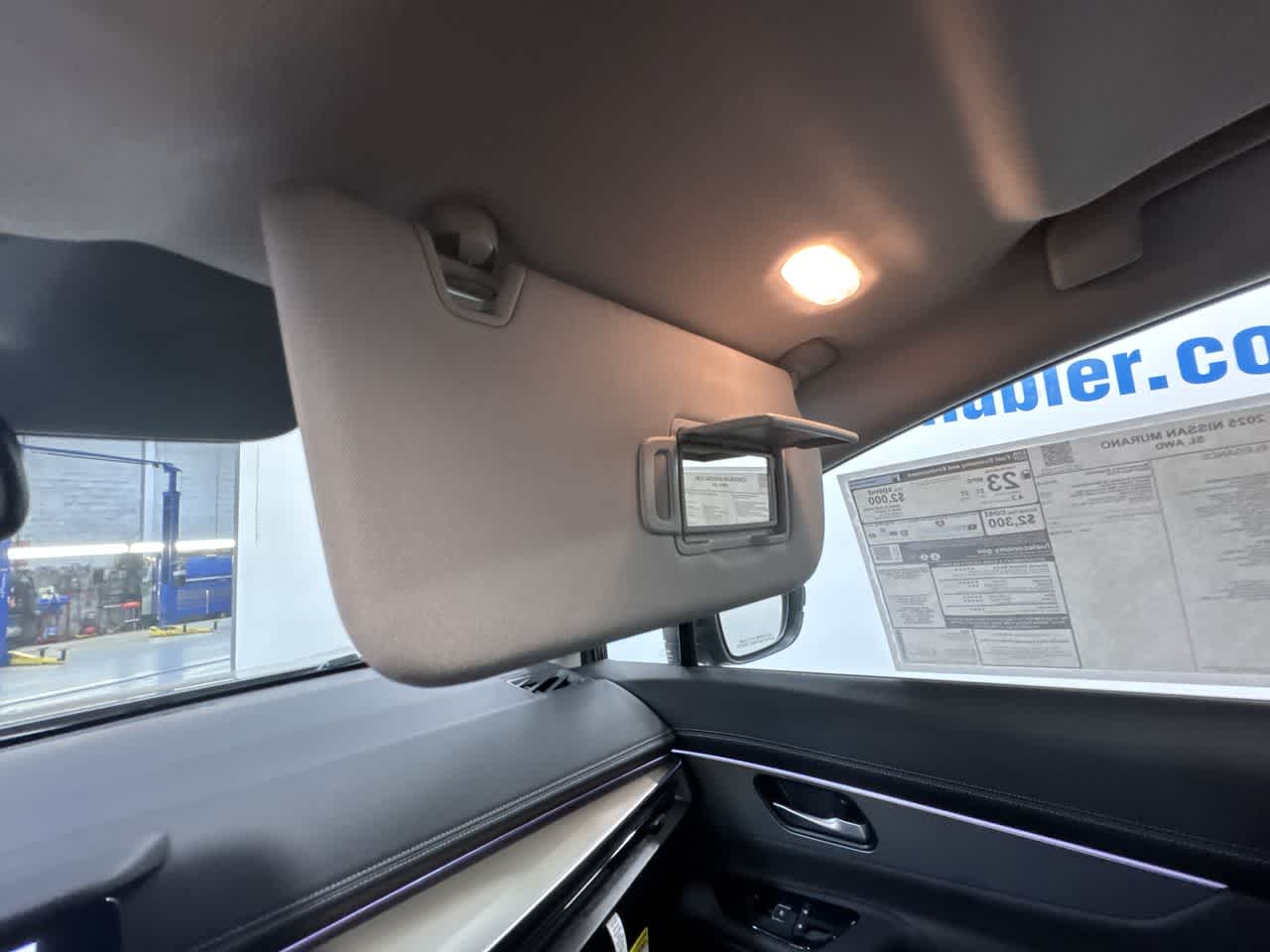 2025 Nissan Murano SL