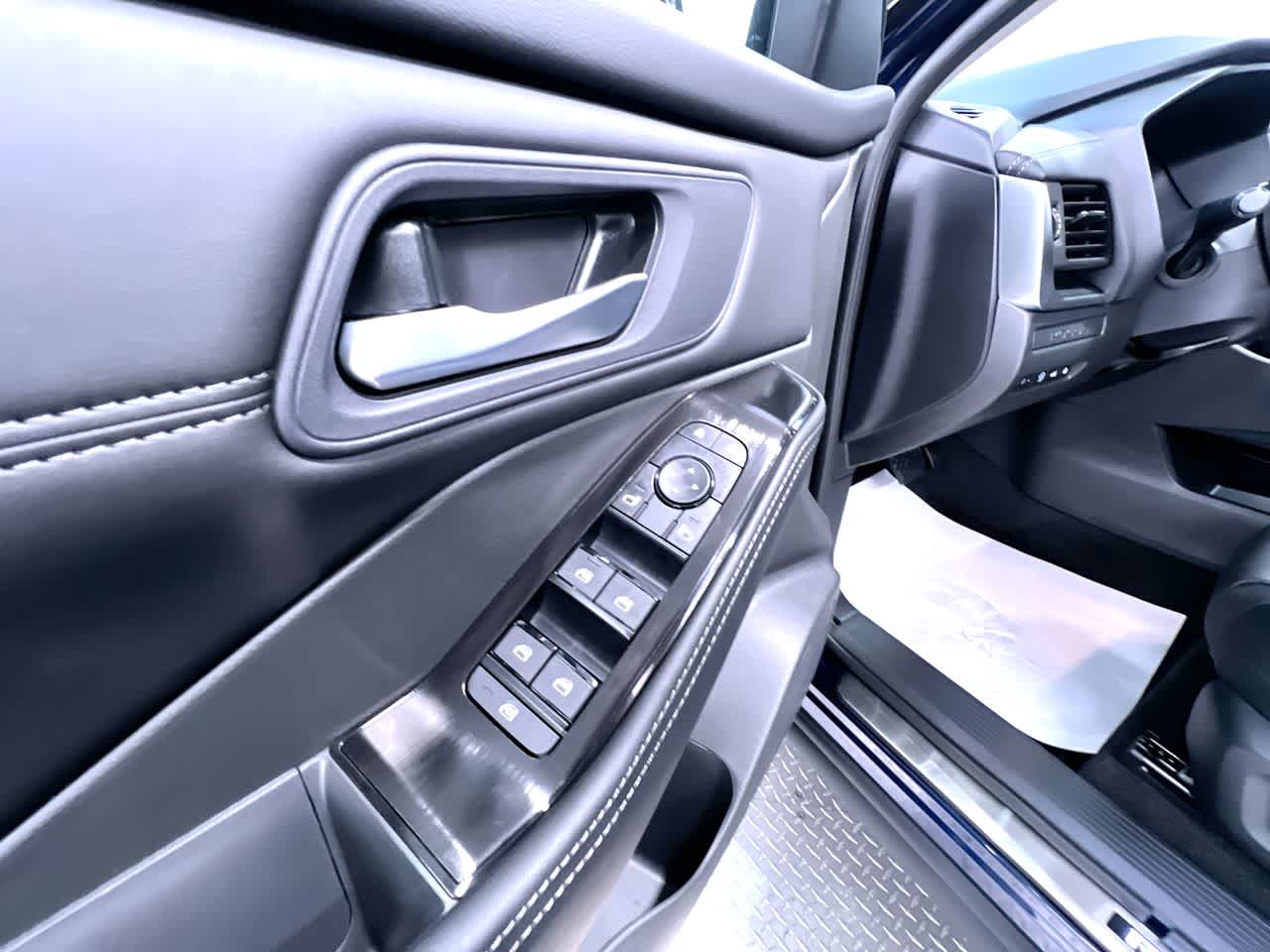 2027 Nissan Rogue Base