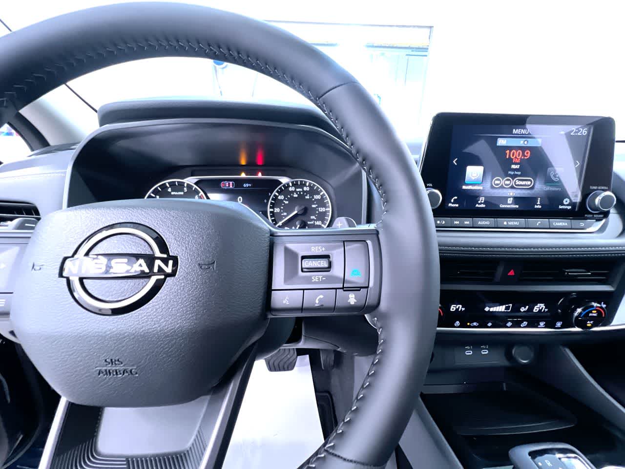 2027 Nissan Rogue Base