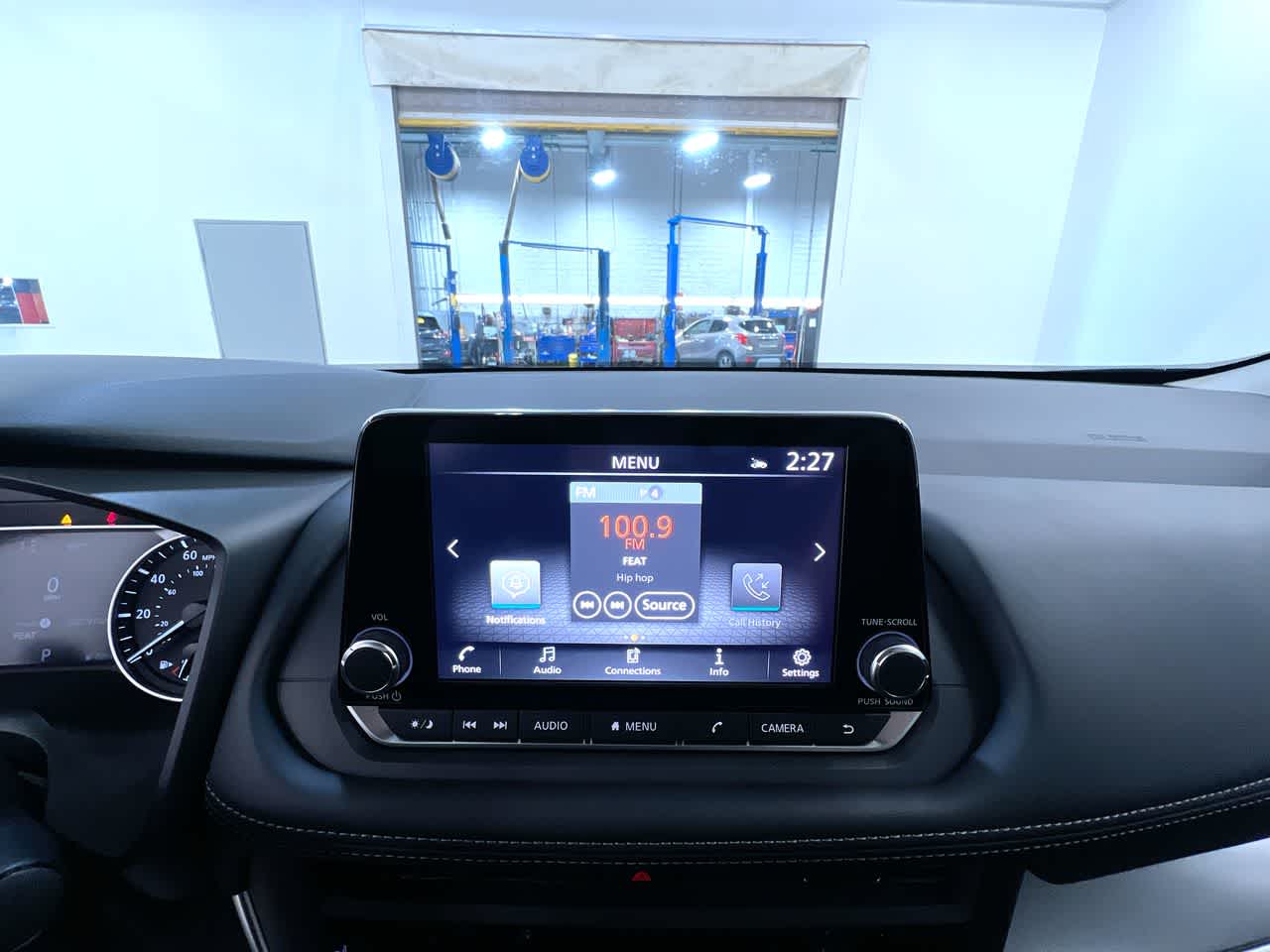 2027 Nissan Rogue Base