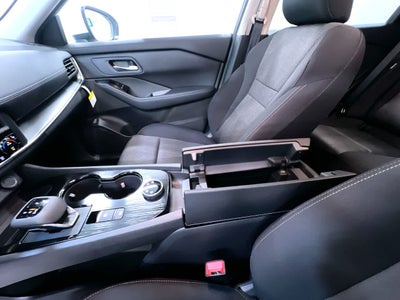 2027 Nissan Rogue Base