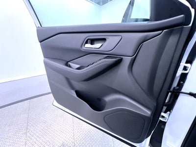 2027 Nissan Rogue Base
