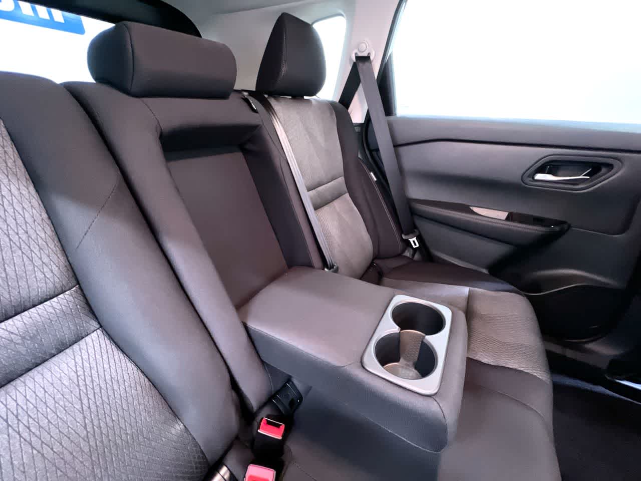 2027 Nissan Rogue Base