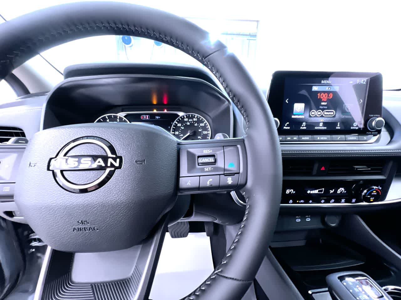 2027 Nissan Rogue Base