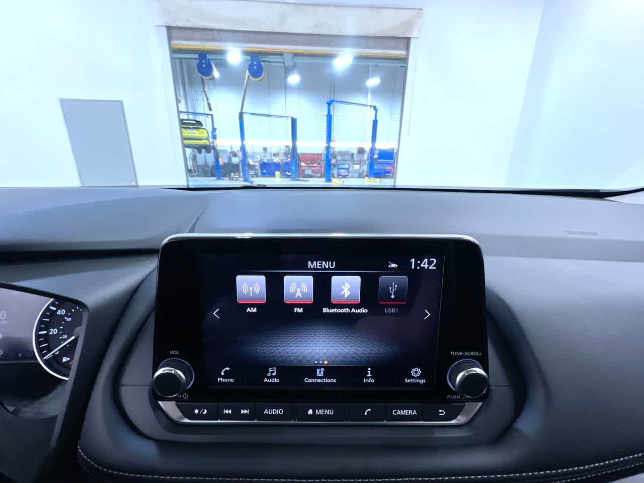 2027 Nissan Rogue Base