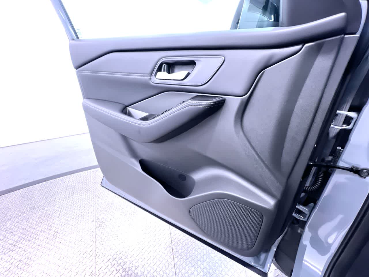 2027 Nissan Rogue Base