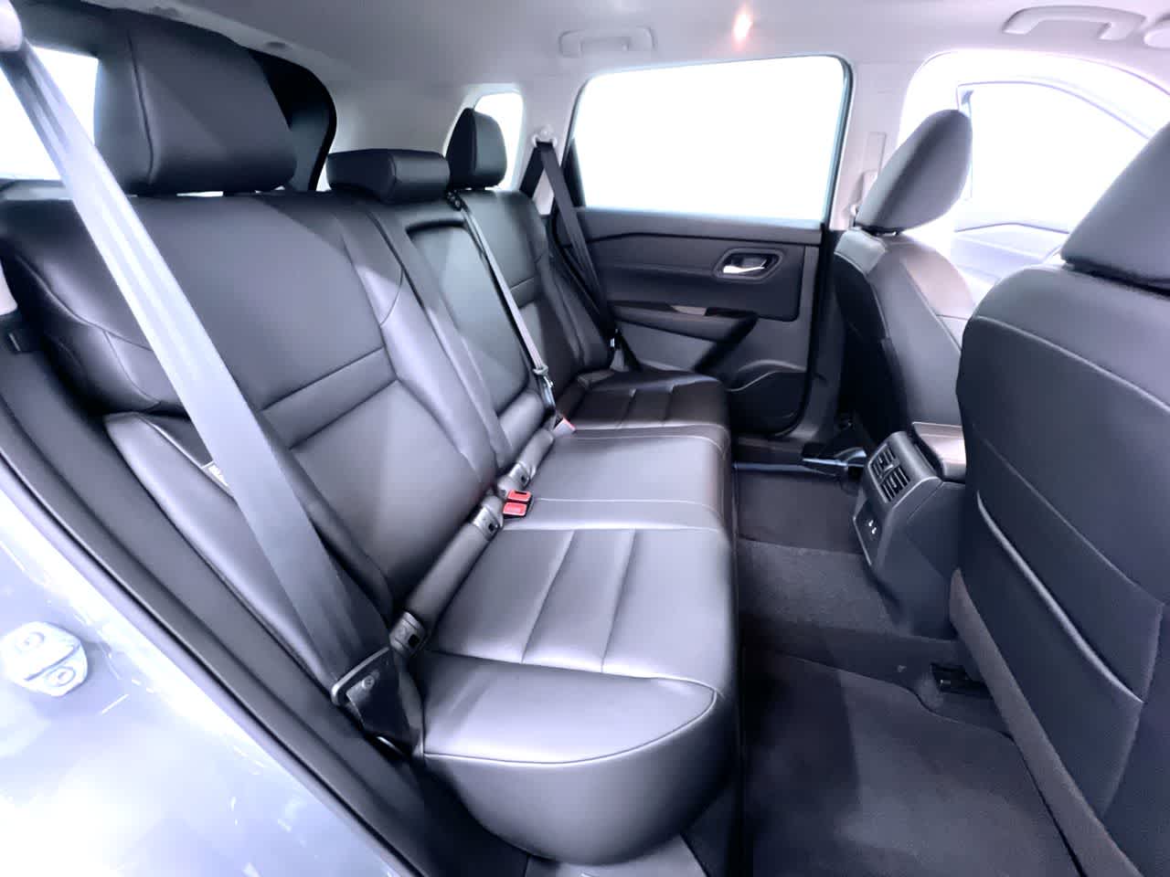 2027 Nissan Rogue Base