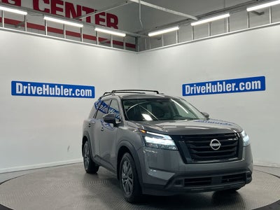 2023 Nissan Pathfinder SV