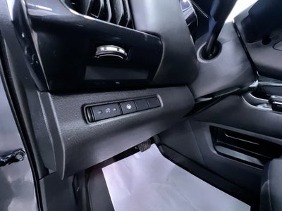 2023 Nissan Pathfinder SV
