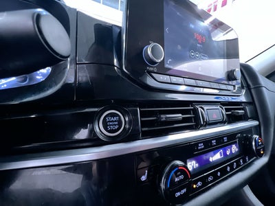 2023 Nissan Pathfinder SV