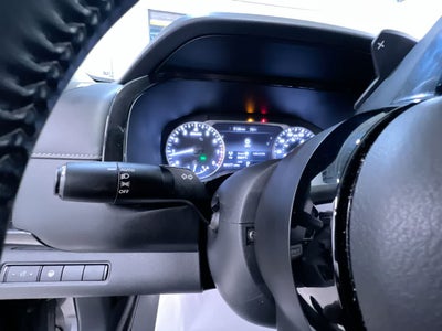 2023 Nissan Pathfinder SV