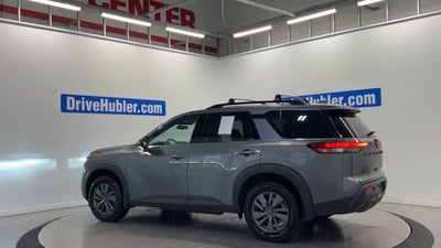 2023 Nissan Pathfinder SV
