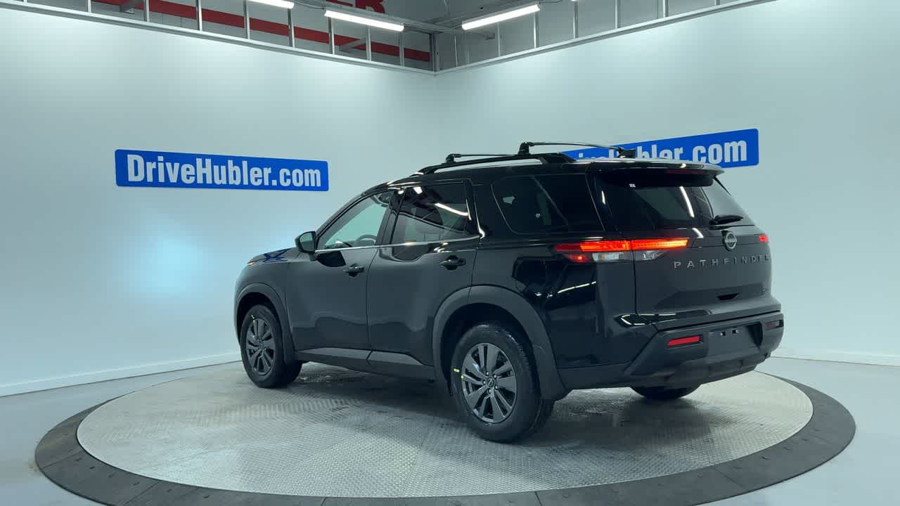 2026 Nissan Pathfinder SV