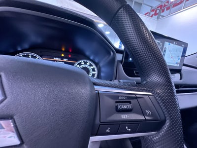 2025 Mitsubishi Outlander ES