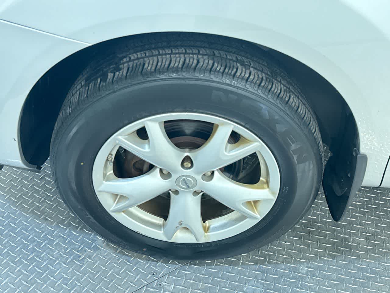 2011 Nissan Rogue SV