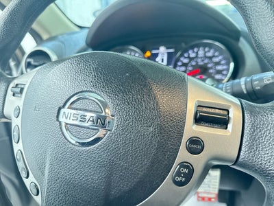 2011 Nissan Rogue SV