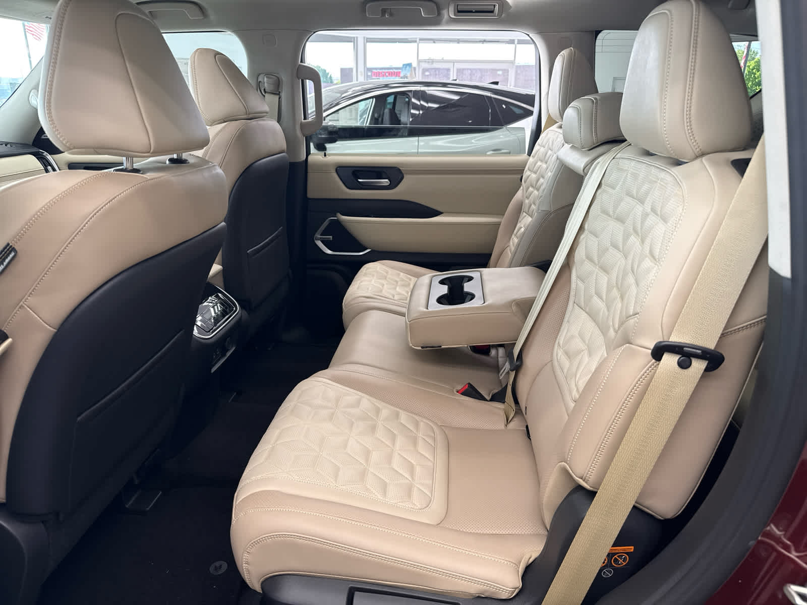 2025 Nissan Armada Platinum Reserve