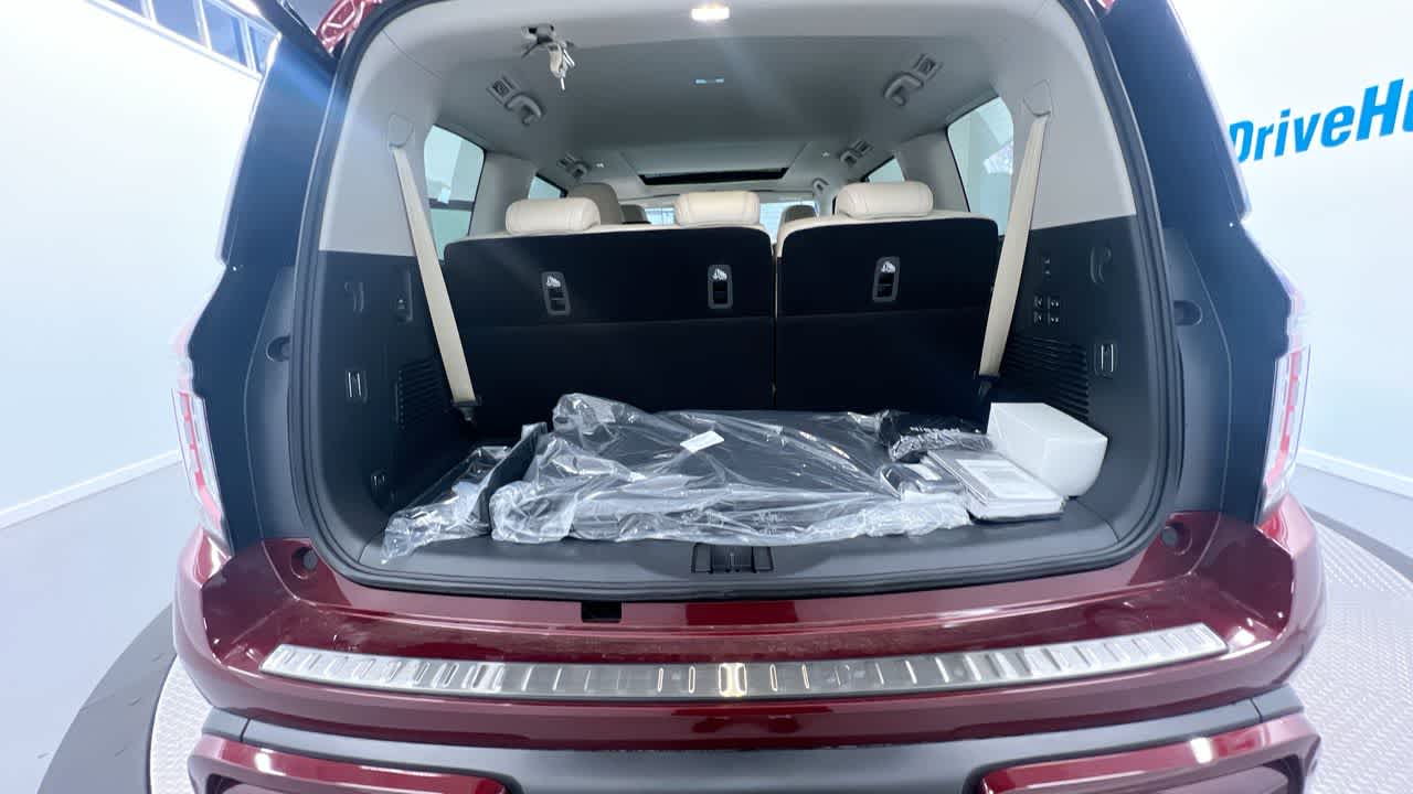 2025 Nissan Armada Platinum Reserve