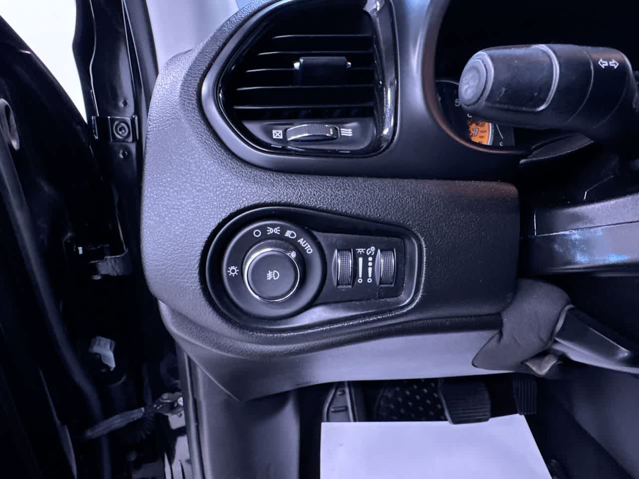 2018 Jeep Renegade Altitude