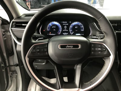 2024 Jeep Grand Cherokee L Laredo