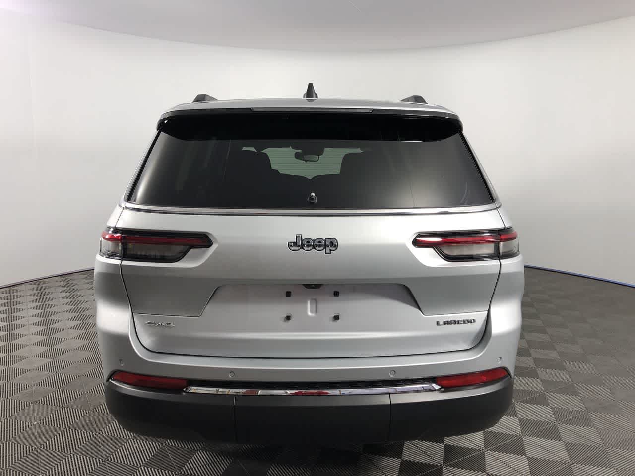 2024 Jeep Grand Cherokee L Laredo