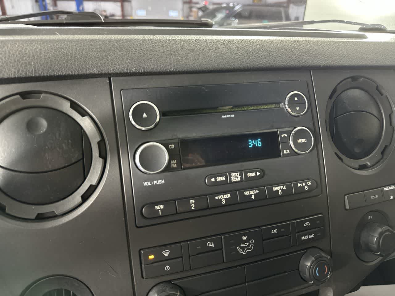 2016 Ford Super Duty F-550 DRW XL