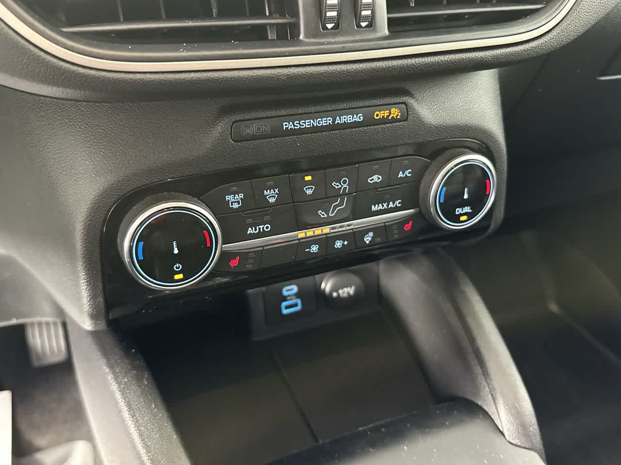 2022 Ford Escape SEL Hybrid