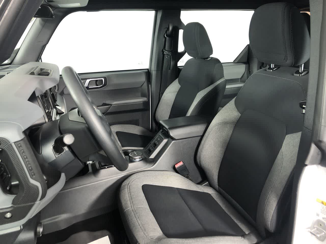 2021 Ford Bronco Base