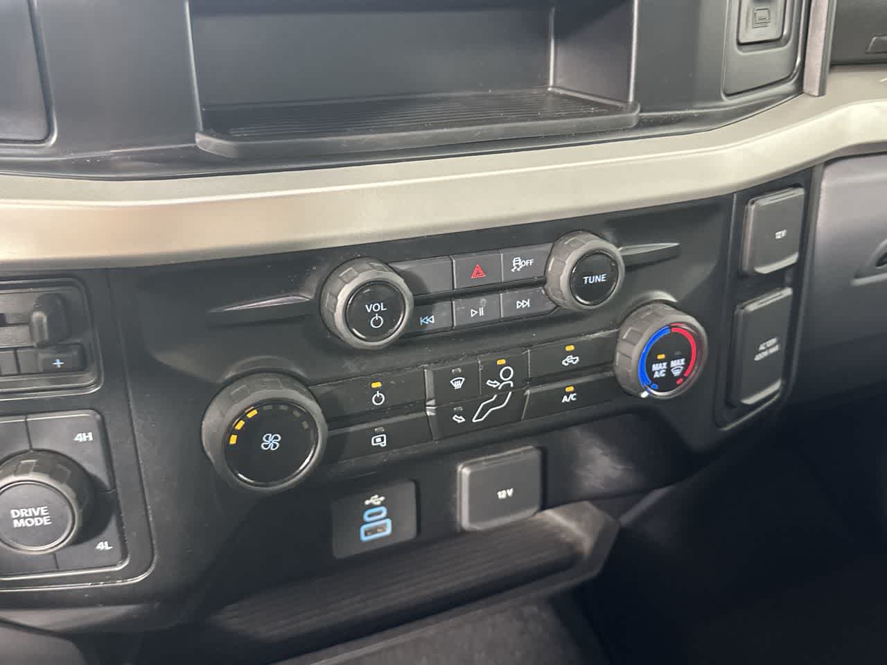 2025 Ford Super Duty F-250 Pickup XLT