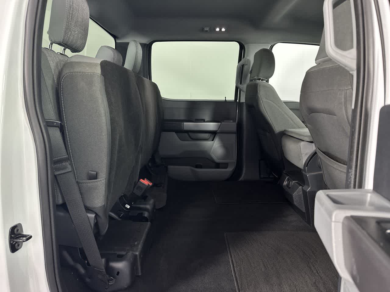 2025 Ford Super Duty F-250 Pickup XLT
