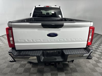 2025 Ford Super Duty F-250 Pickup XLT