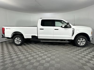 2025 Ford Super Duty F-250 Pickup XLT