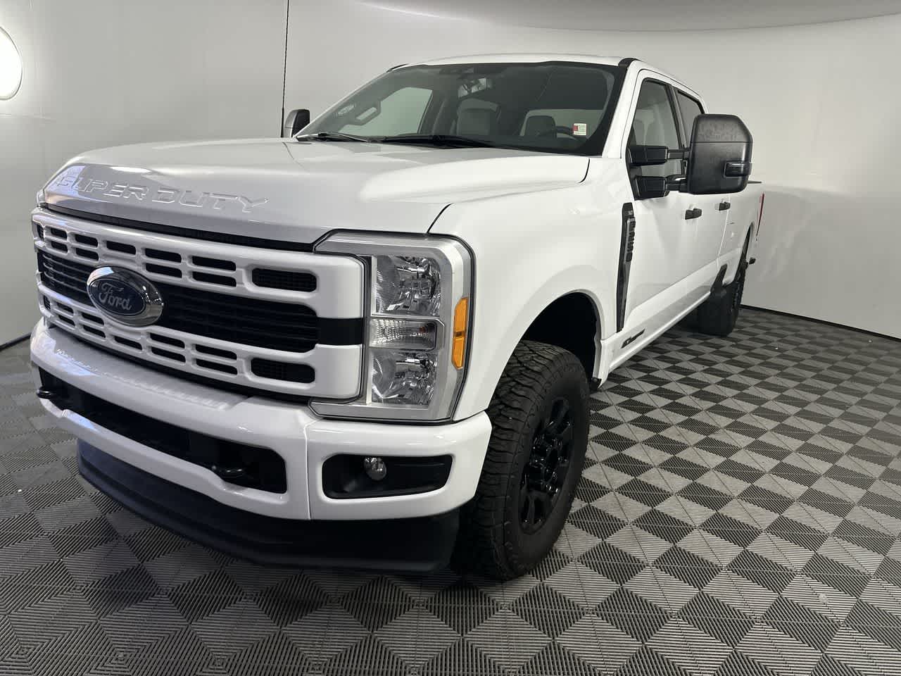 2023 Ford Super Duty F-250 Pickup XLT