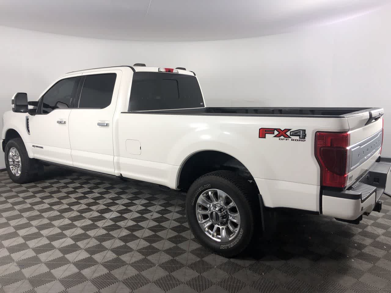2020 Ford Super Duty F-350 SRW Pickup Limited