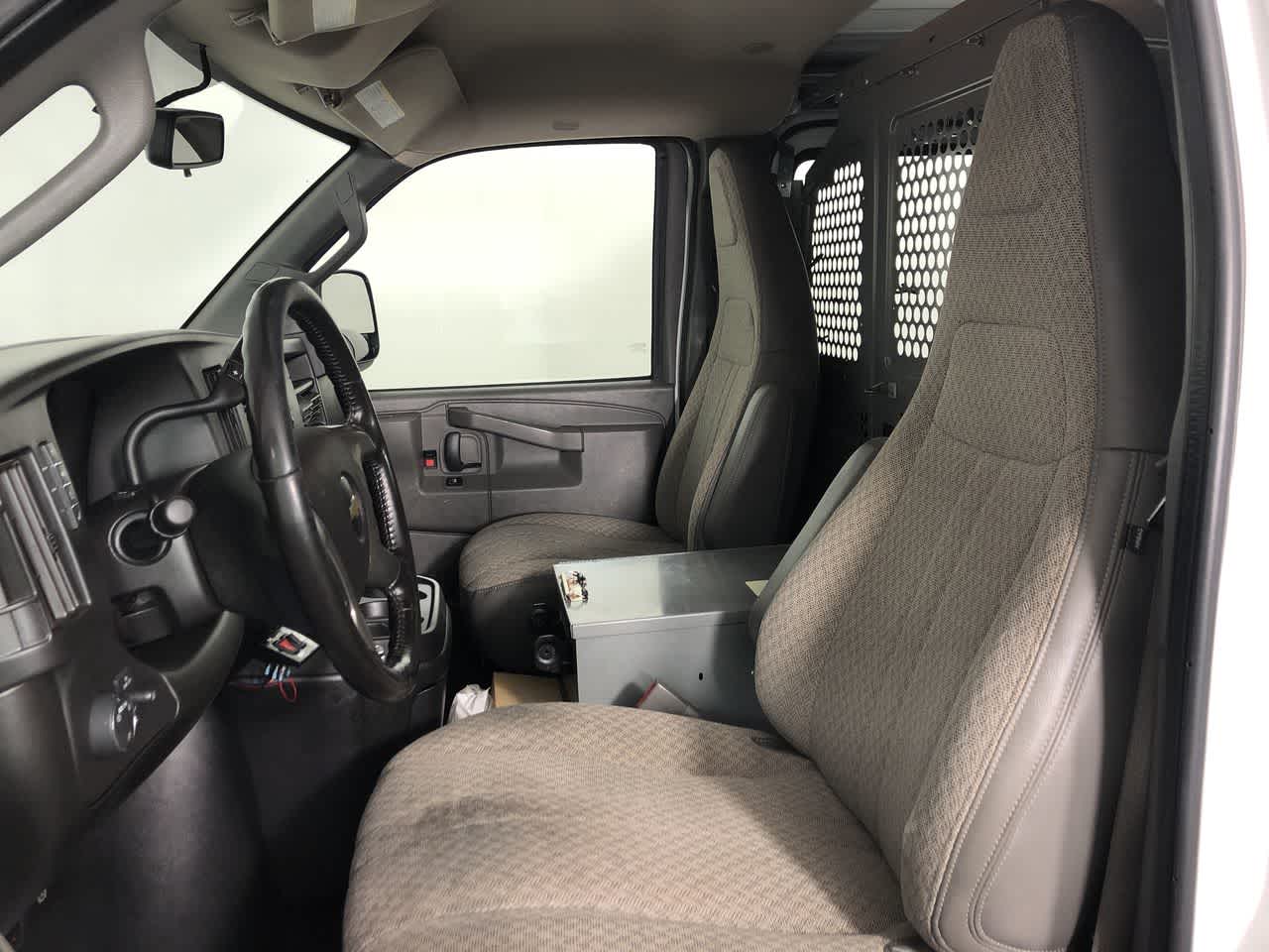 2017 Chevrolet Express Cargo Van RWD 2500 135"