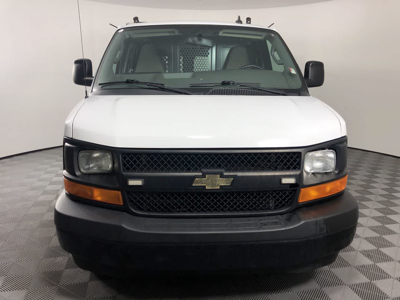 2017 Chevrolet Express Cargo Van RWD 2500 135"