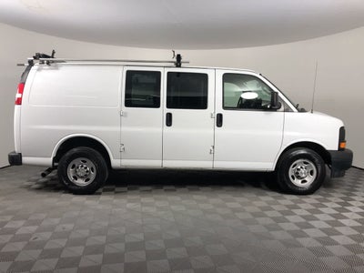 2017 Chevrolet Express Cargo Van RWD 2500 135"