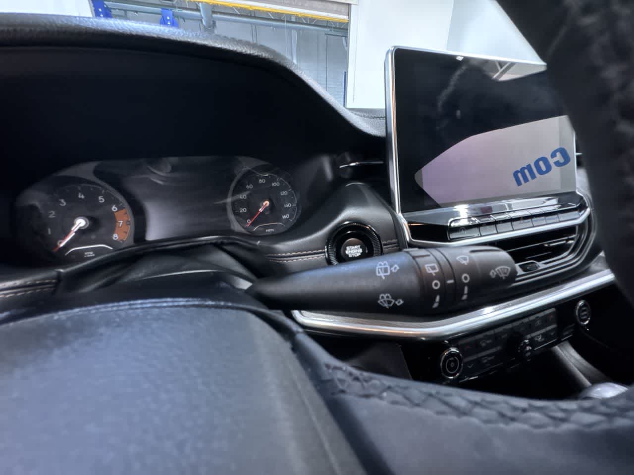 2023 Jeep Compass (RED) Edition