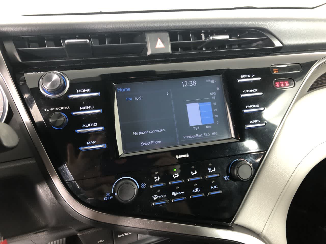 2020 Toyota Camry LE